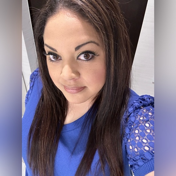yvetteq85